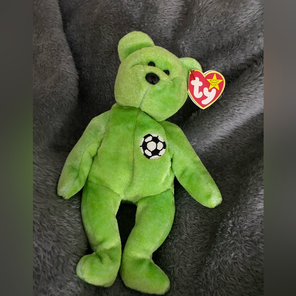 Retired Vintage 90s Ty Beanie Baby Kicks The Bear